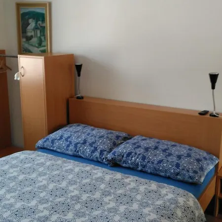 Pod Jachymem Apartment *